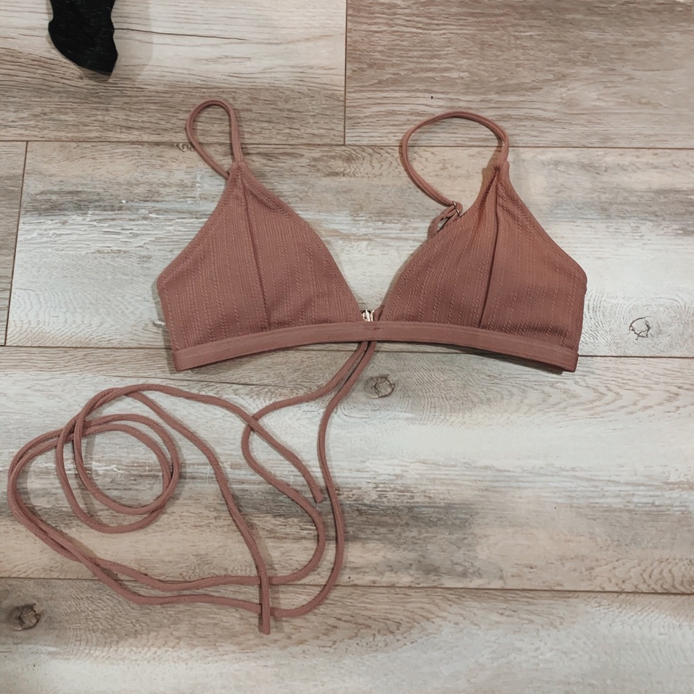 SOLD IN BUNDLE mauve strappy clasp bikini top